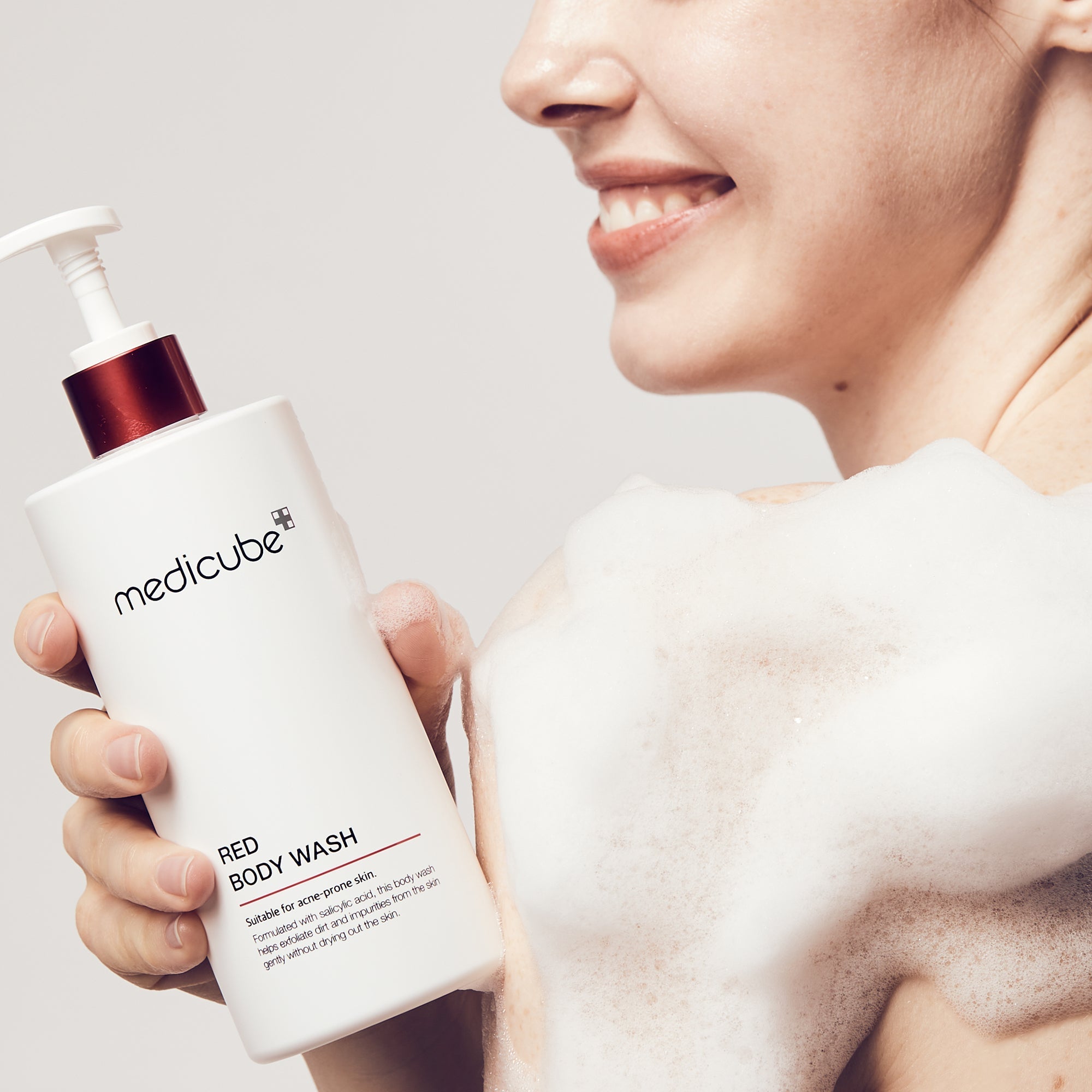 [GIFT] Red Body Wash - Beauty Routine Reimagined