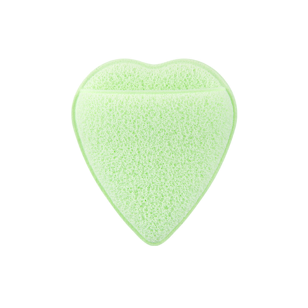 Clover Heart Facial Sponge - Medicube in Hand